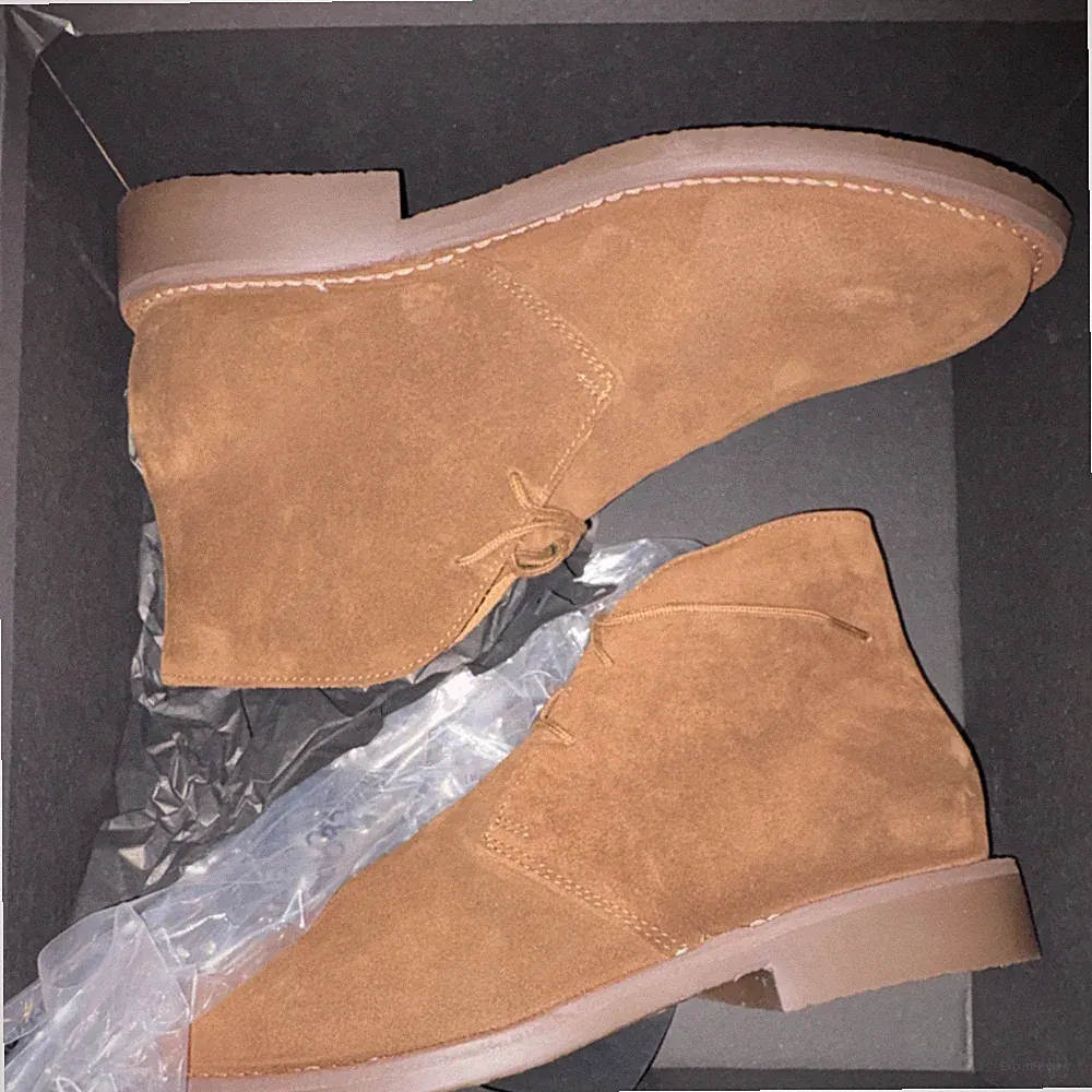 Thursday Men's Chukka Boot Cinnamon Suede Comfort Lace Up Size 9.5